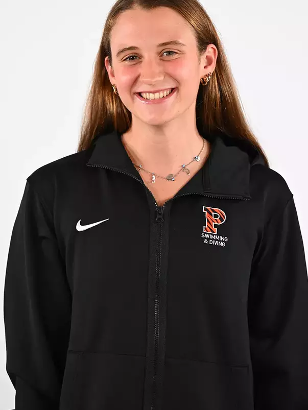 Dakota Tucker Headshot