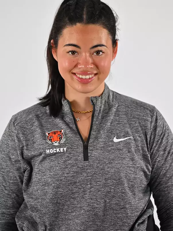 Mackenzie Alexander Headshot