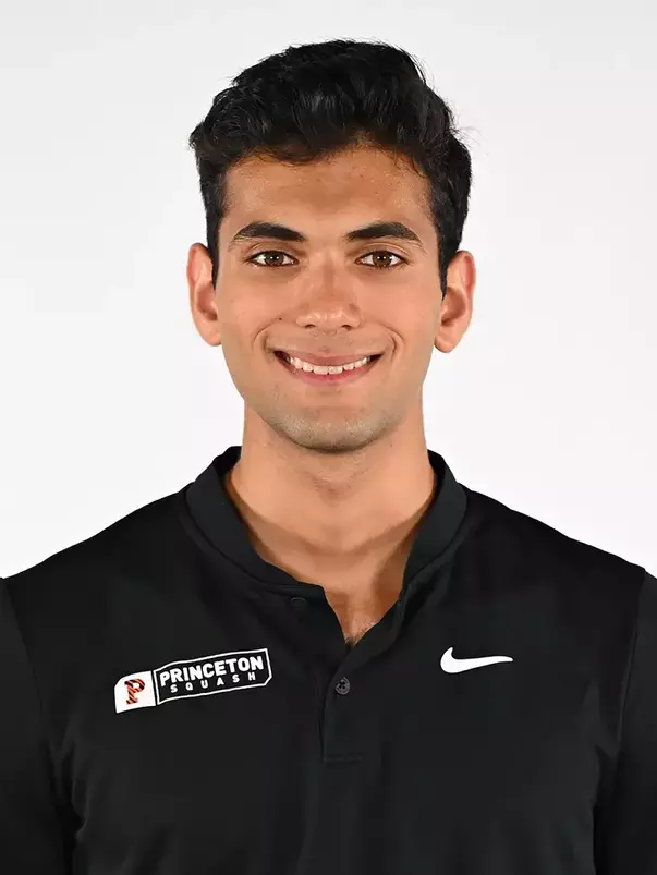 Avi Agarwal headshot