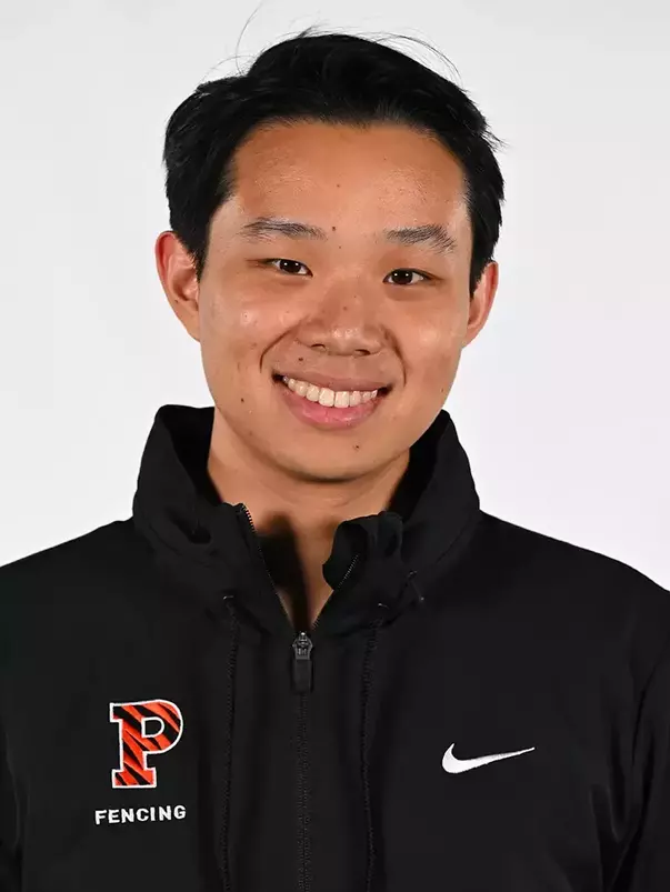 Lucas Choy headshot