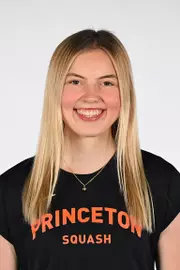 Caroline Eielson headshot