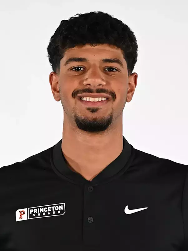 Ahmed Hussein headshot