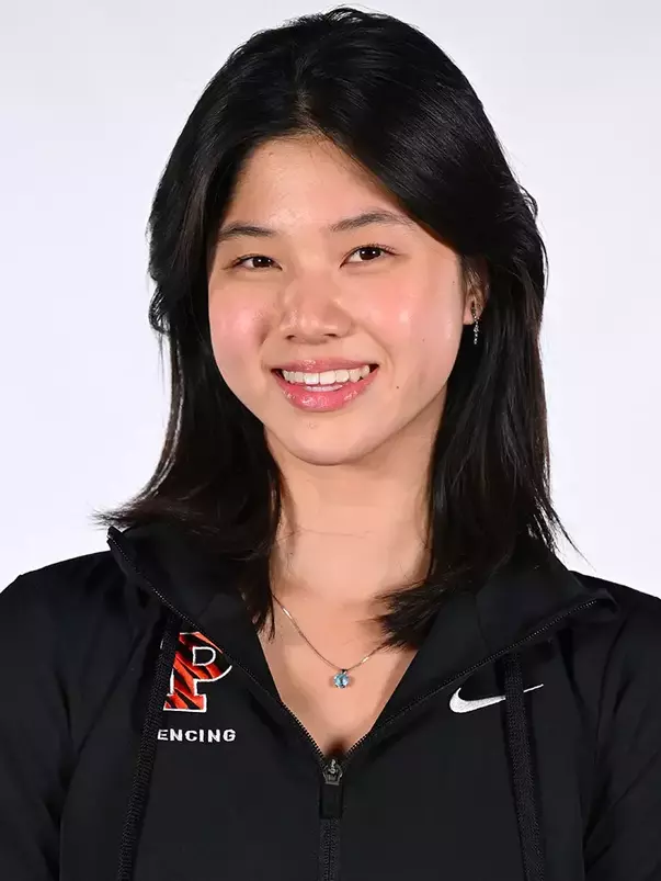 Chin-Yi Kong headshot