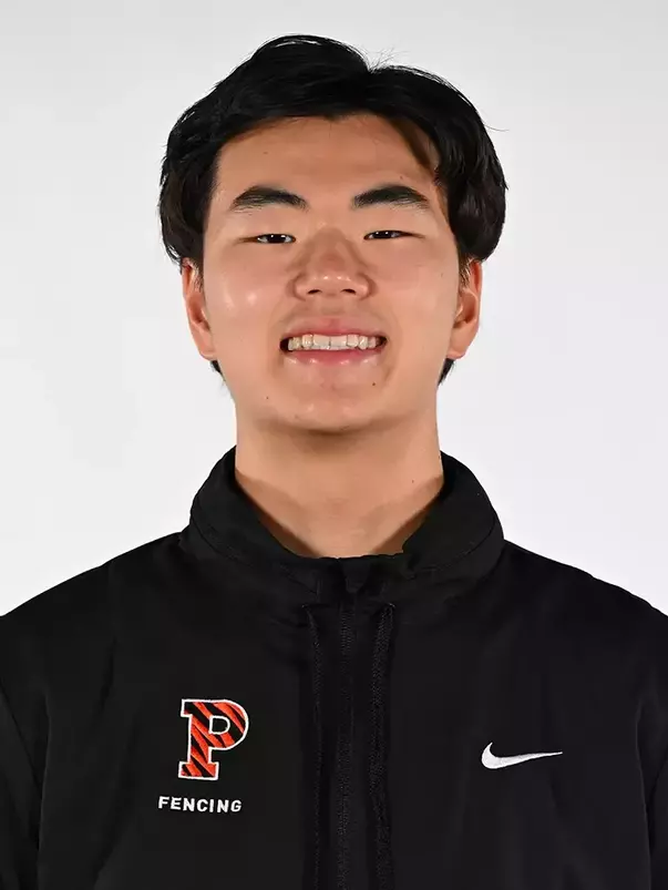 Matthew Limb headshot