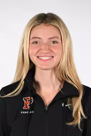 Madeline Sanz headshot