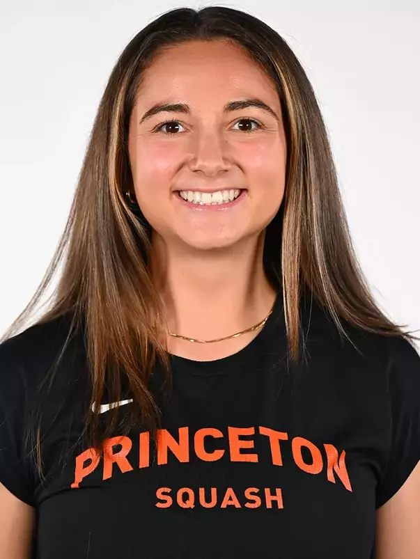 Katherine Sapinski headshot