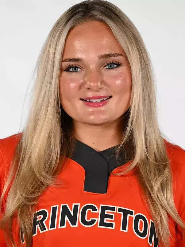 Allie Goodwin headshot