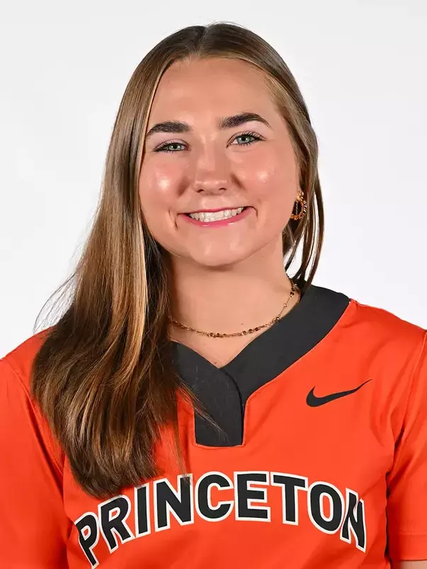 Abby Hornberger headshot