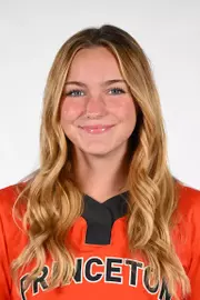 Cassidy Shaw headshot