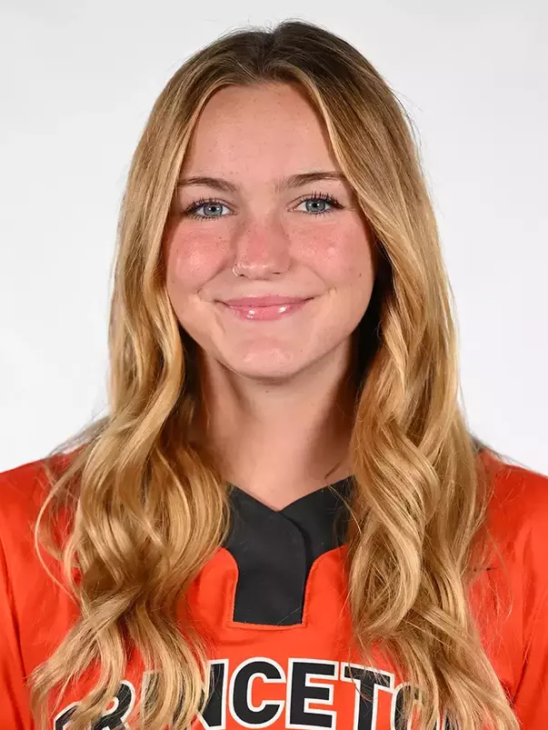 Cassidy Shaw headshot