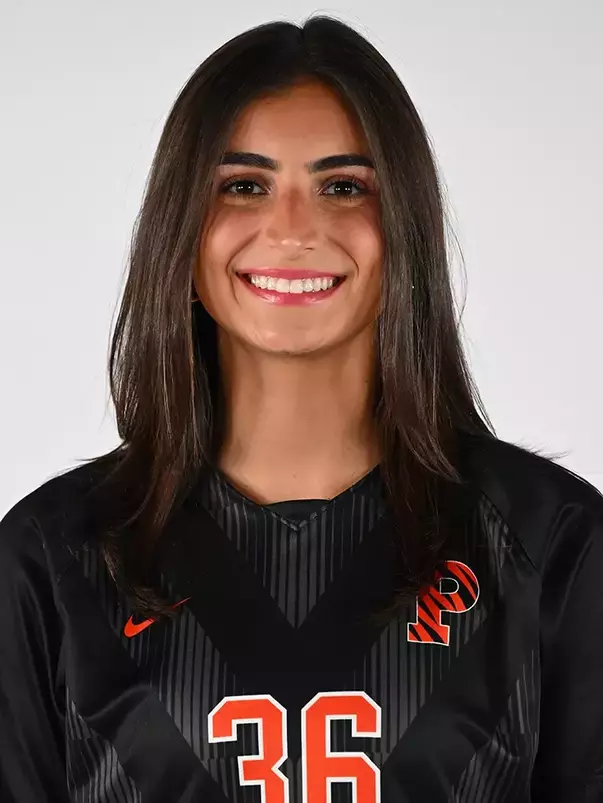 Ally Murphy headshot