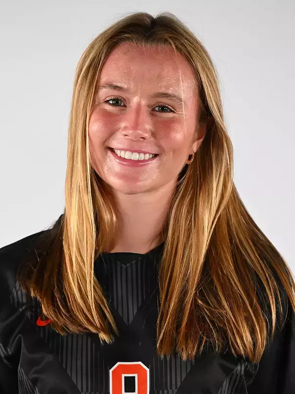 Rebecca Sherry headshot