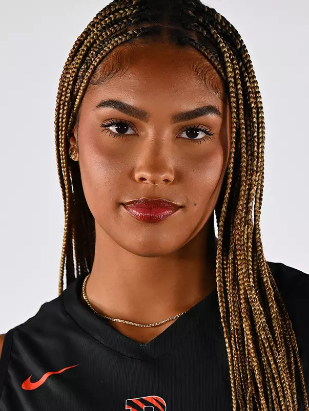 Ashtyn Sims Headshot