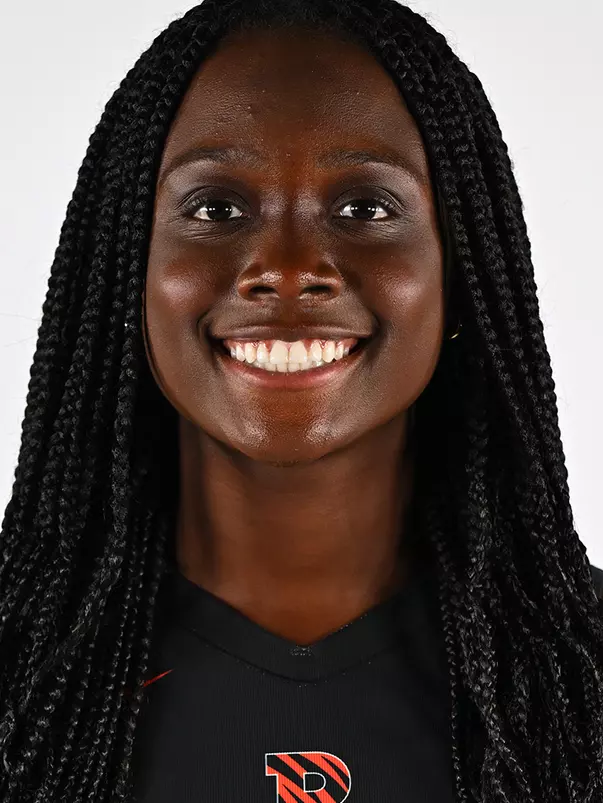 Valerie Nutakor Headshot
