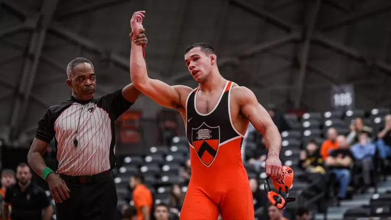 Two Pins, Four Tech Falls Highlight Princeton's 42-3 Victory Over Clarion