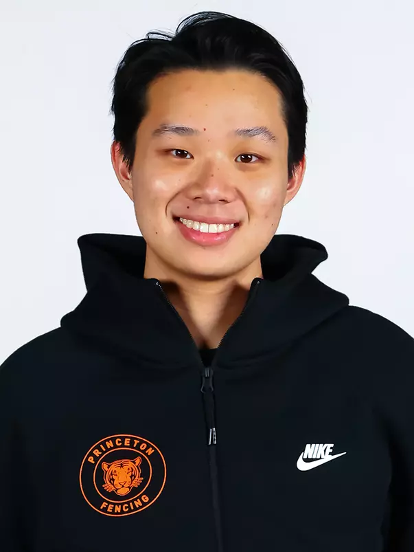 Lucas Choy headshot