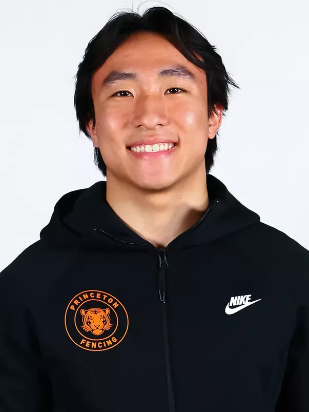 Adam Lai headshot
