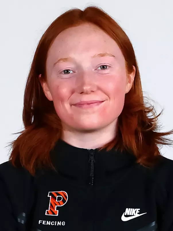 Charlotte Lattanzio headshot