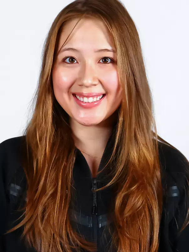 Laine Massick headshot