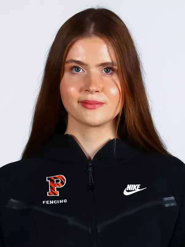 Emese Domonkos headshot