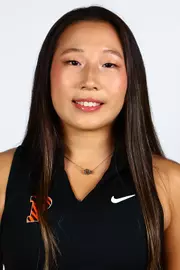 Hermione Cao headshot