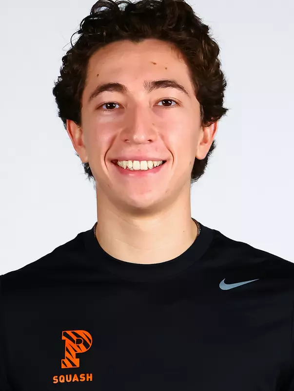 Federico Sosa headshot