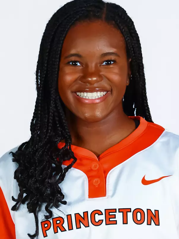 Courtney Harrison headshot