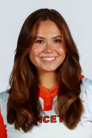 Jessica Phelps headshot