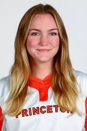 Cassidy Shaw headshot