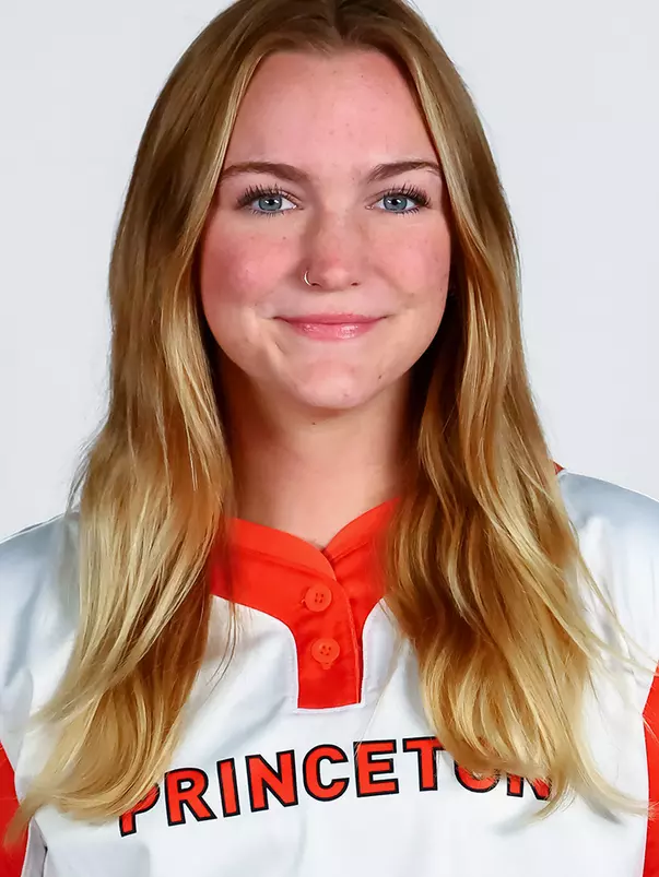 Cassidy Shaw headshot