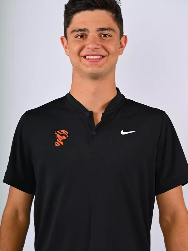 Aleksandar Mitric Headshot