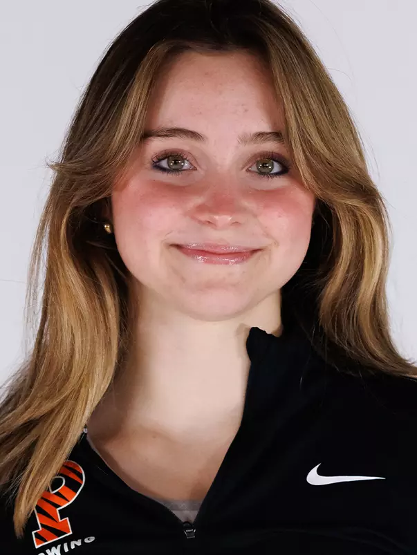 Lillian Auth Headshot