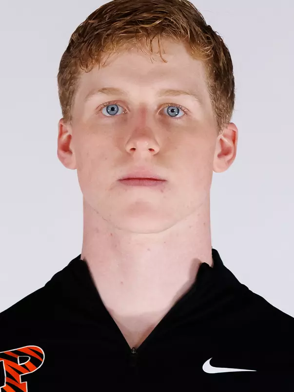 Reese Bommer Headshot