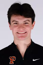 Josh Yin Headshot