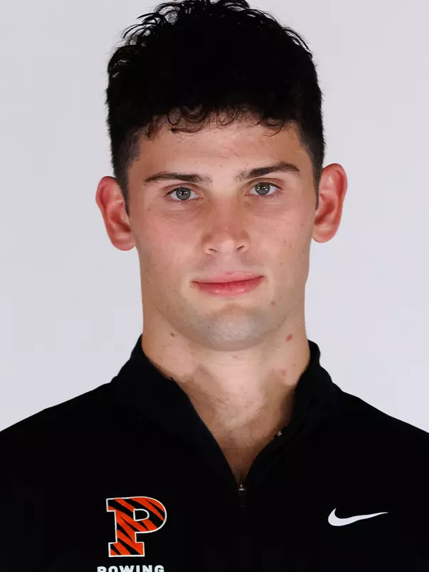 Nate Fineman Headshot