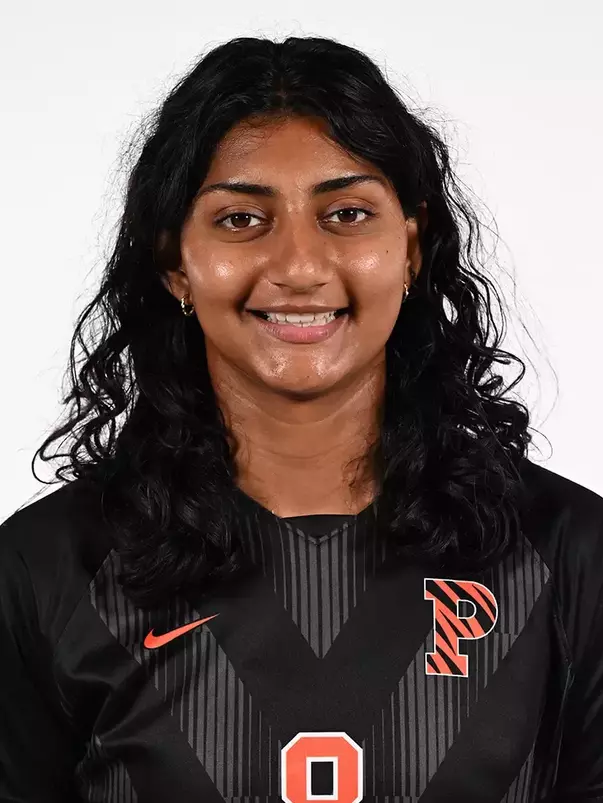 Aditi Singh headshot