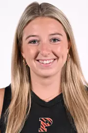 Ella Bunde Headshot
