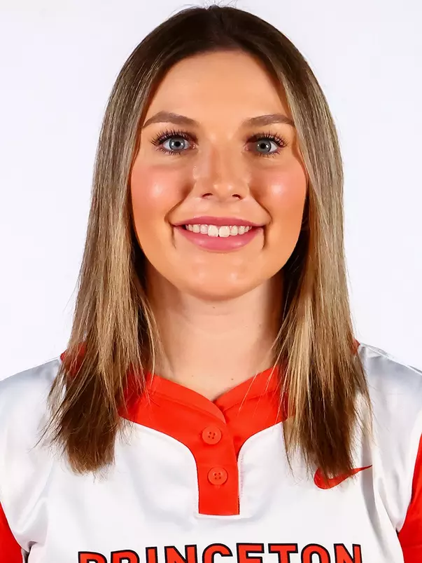 Brielle Wright headshot