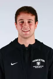 Alec Brooke headshot
