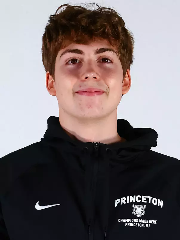 Tristan Lumineau headshot