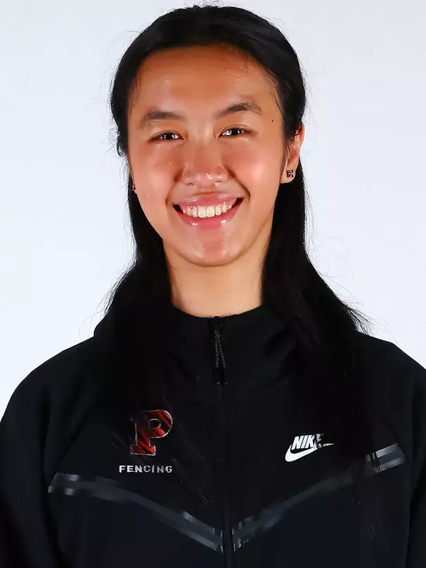 Angel Xiao headshot