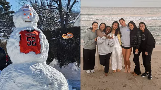 Snowman/women's tennis on the beach