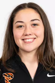 Maile Organek Headshot