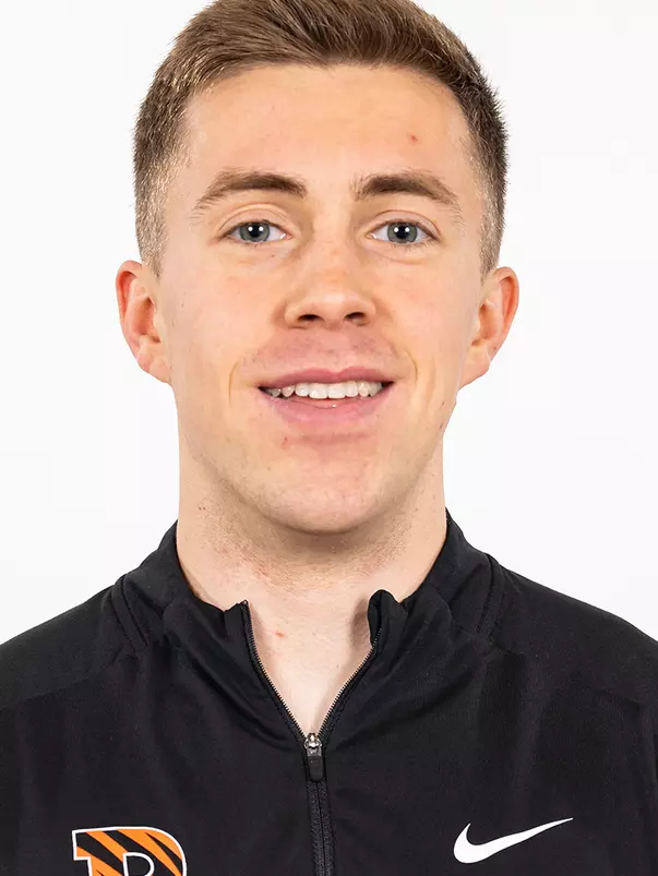 Vincent Mann Headshot