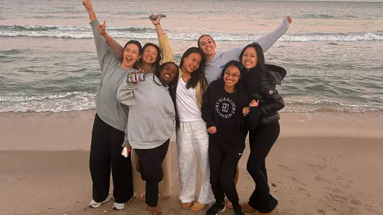 Women's tennis on the beach