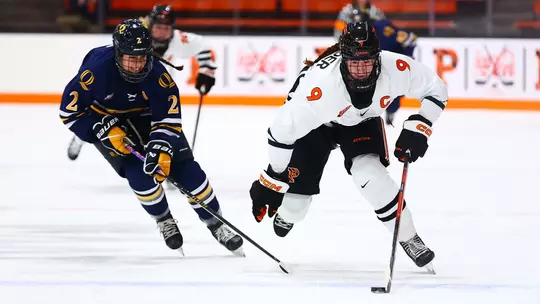 Issy Wunder action vs quinnipiac