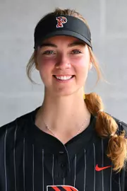 Sarah Lessig softball headshot