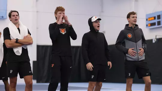 men's tennis cheering