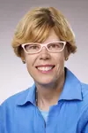 Julie Sefa headshot
