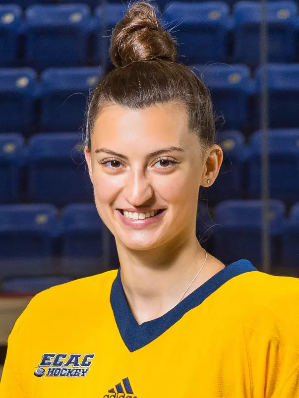 Shannon Cherpak Headshot